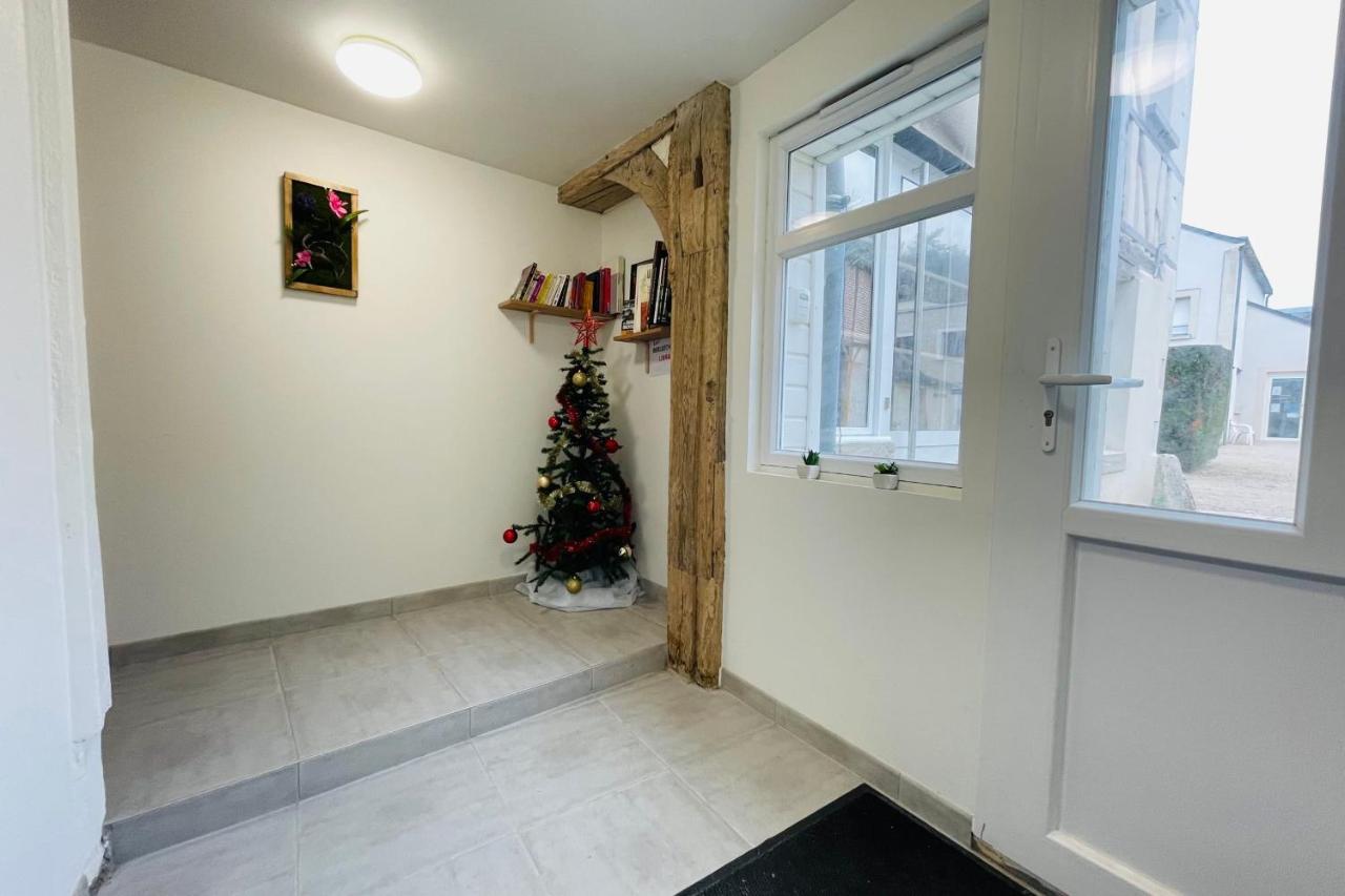 L'Amasse Echappee Amboisienne T3 Avec Sauna Partage Amboise Exterior photo